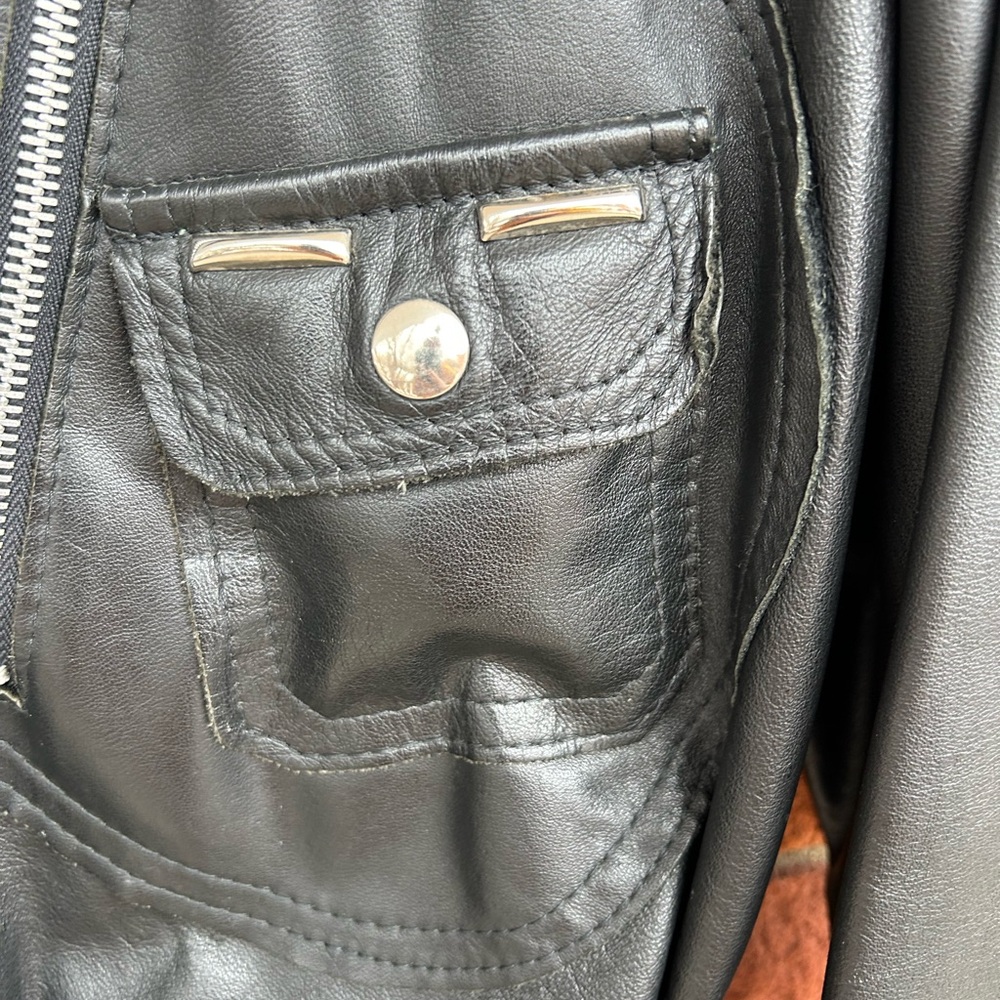 Betty Boop Painted Leather biker jacket - Picture 13 of 16